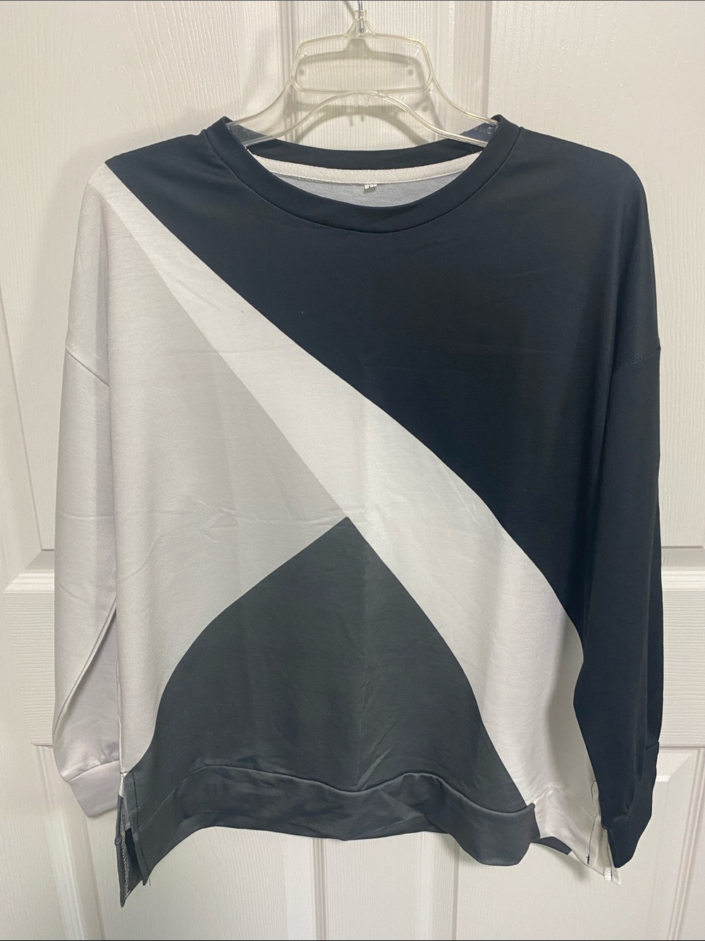 Women’s Bundle Lt Weight Sweatshirts Black Gray and Mint Green Floral